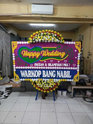 Papan Bunga di Poris Gaga